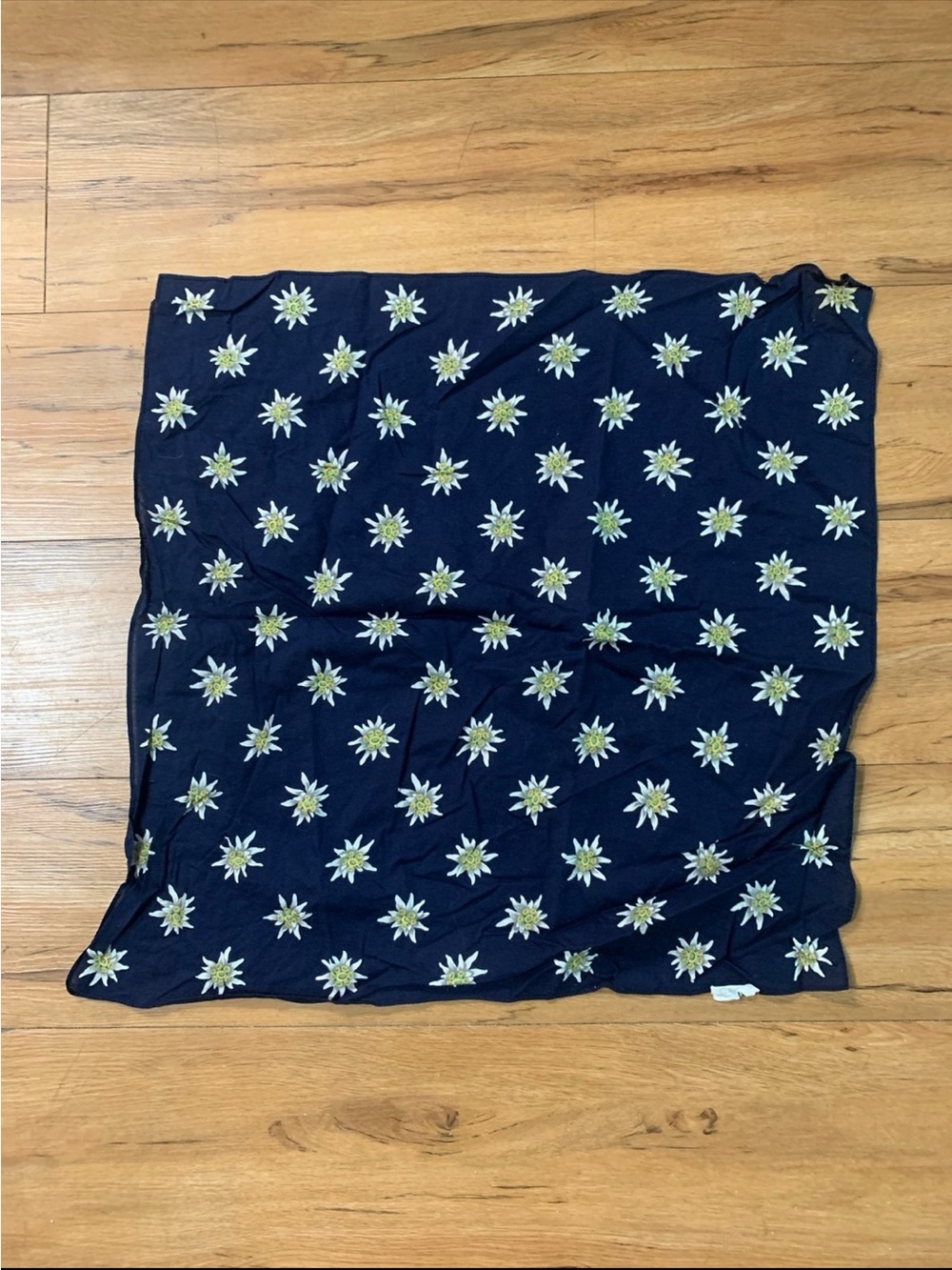 Navy blue floral bandana